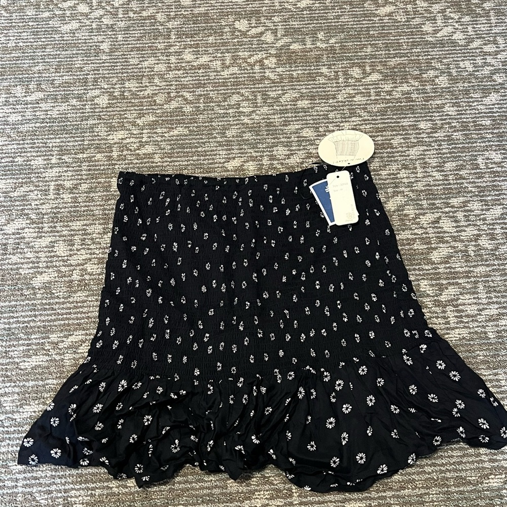 Japna Black and White Floral Mini Skirt